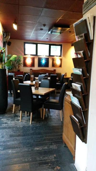 1A Comfortable, Private And Calm 4 Room Apartment, 2Km City Center, Private Car Park, Full Equipped Kitchen, Private And Stable Wifi, One Minute Tram Station, Smart Tv, Whatsapp Support, No Additional Costs! Eur 500 Cashback For 2 Months Mannheim Exterior foto